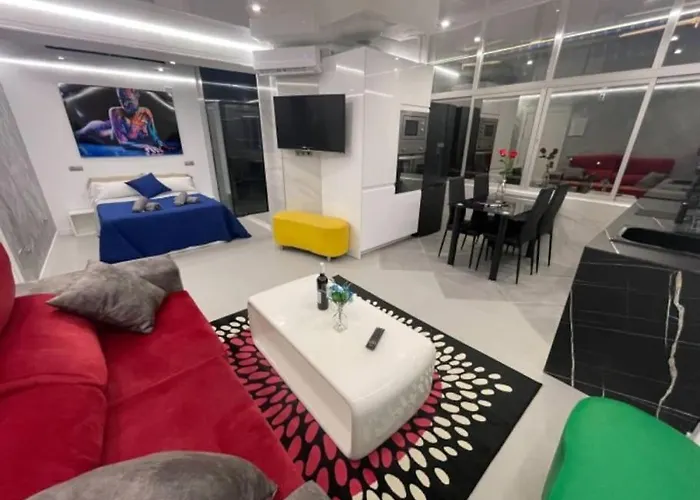 True Colours , Center By Namaste Elite Appartement