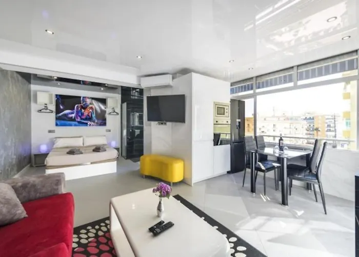 Appartement True Colours , Center By Namaste Elite