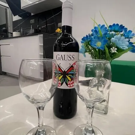 True Colours , Center By Namaste Elite Lägenhet Torremolinos